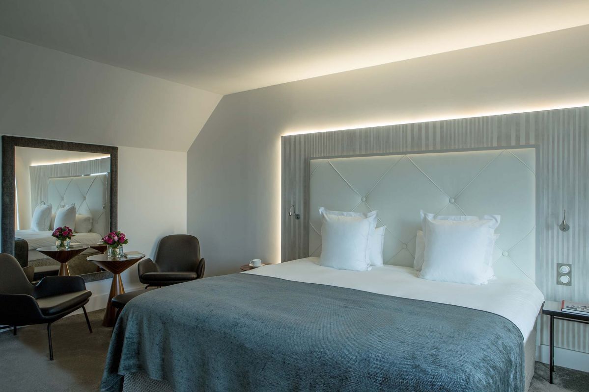 Le Parisis Hotel - Privilige Double Room