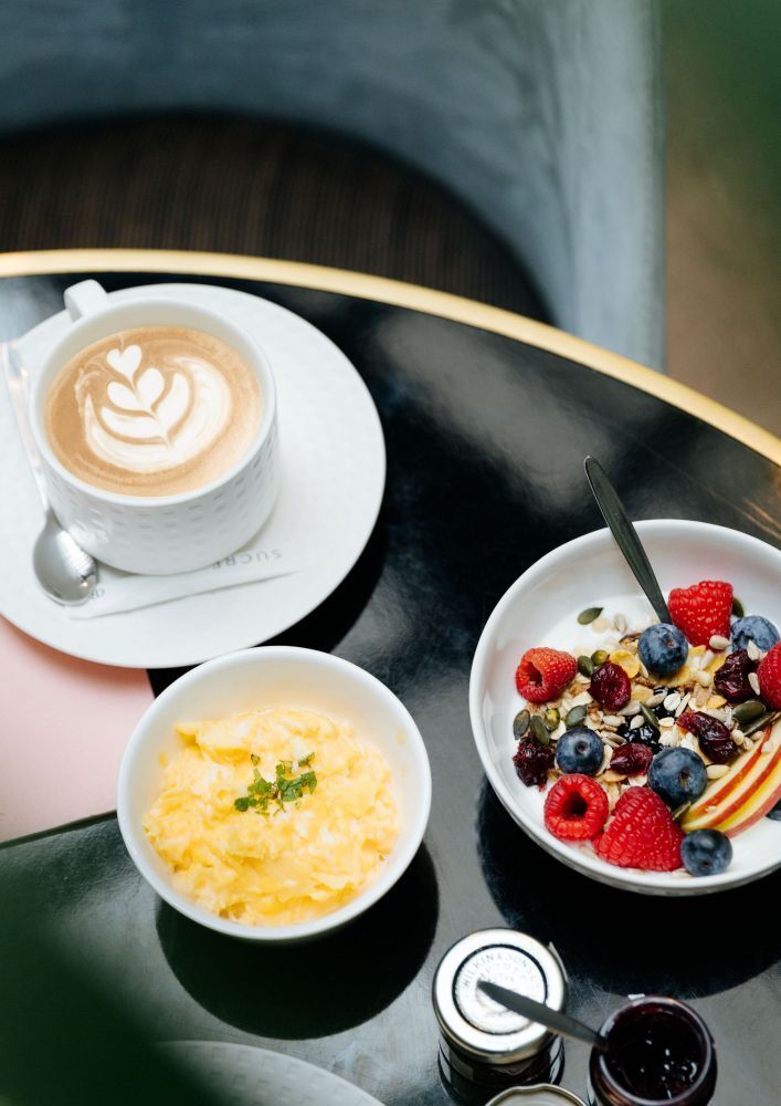 Le Parisis Hotel - Breakfast