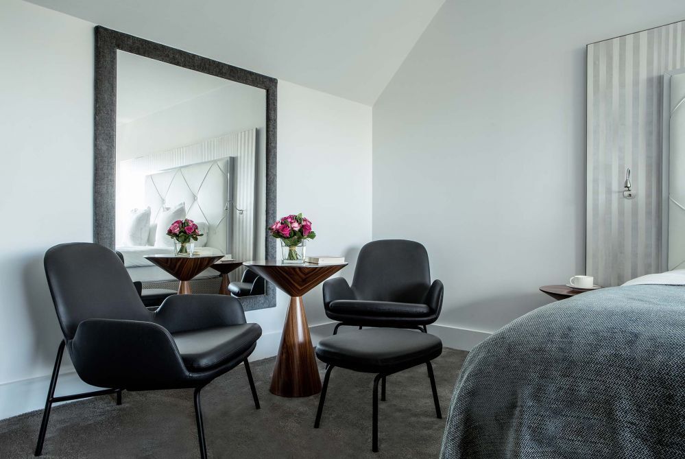 Le Parisis Hotel - Junior Suite