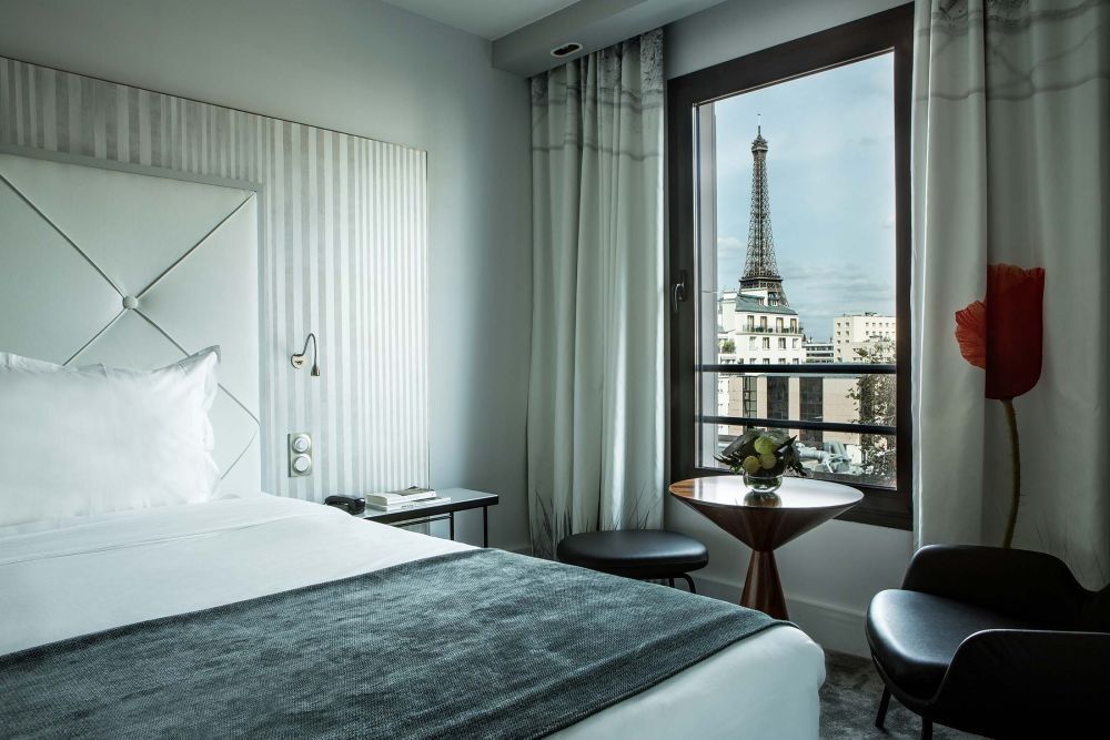 Le Parisis Hotel - Guest Room